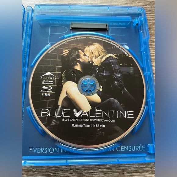 📀 2/$15 or 3/$20 📀 Blue Valentine Bluray - Picture 3 of 3